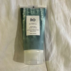Brand new R+Co Waterfall moisture shine lotion